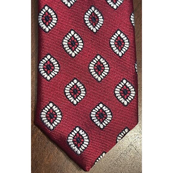 Jos. A. Bank Executive Collection Red Blue 100% Silk Mens Neck Tie Made In China - Picture 6 of 9